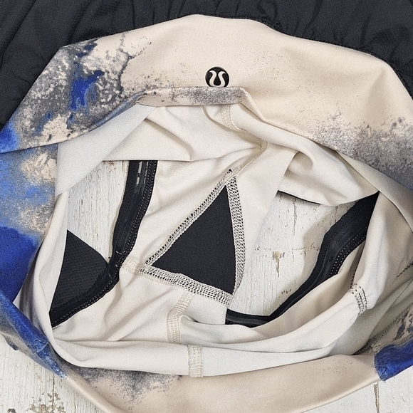 Lululemon Breath of Fire Skirt Skort Skirted Shorts Size 6 Black Milky Way - Picture 8 of 13